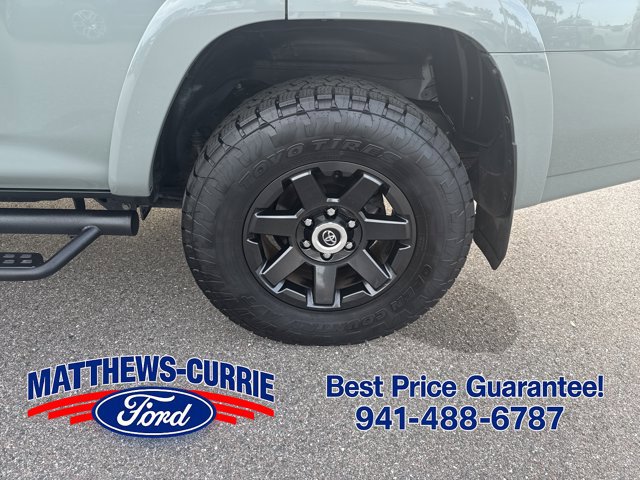 Used 2022 Toyota 4Runner Trail Special Edition AWD/4WD image 15