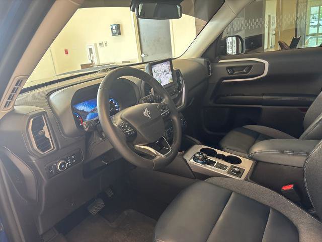 Certified 2024 Ford Bronco Sport Outer Banks w/ Tech Package AWD/4WD image 11
