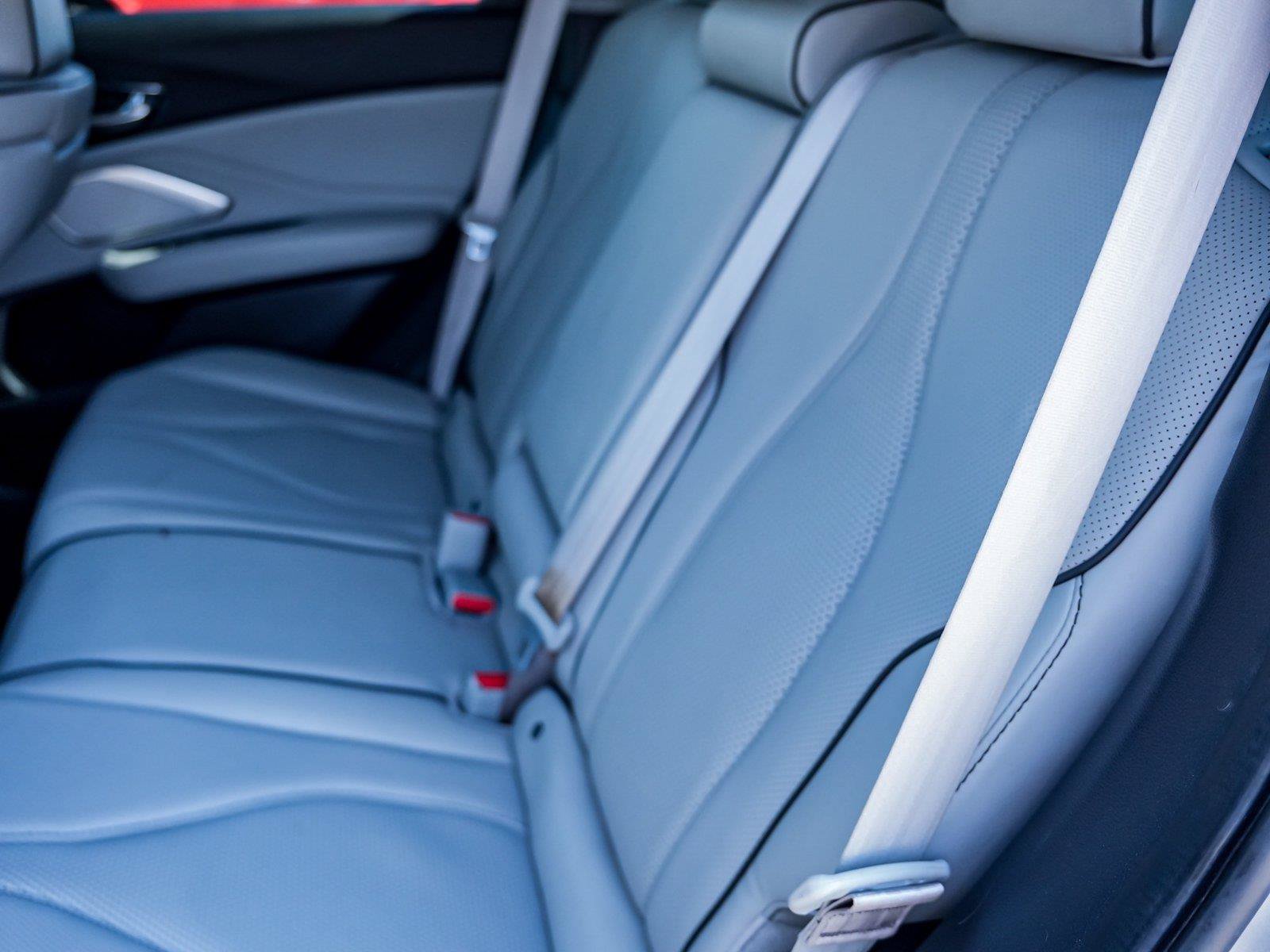 Used 2019 Acura RDX w/ Advance Package FWD image 25
