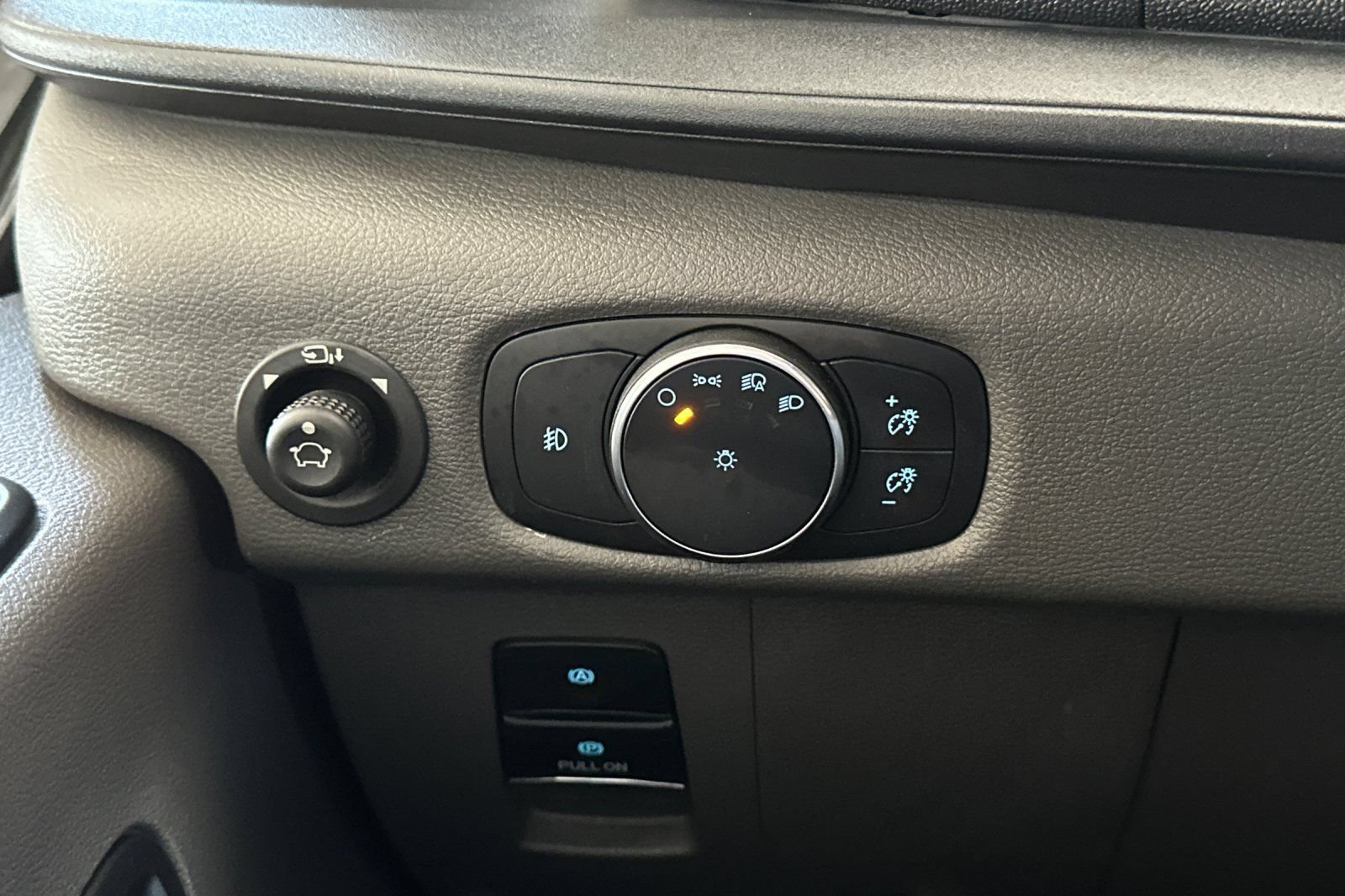 Certified 2026 Ford Transit 350 XLT RWD image 29