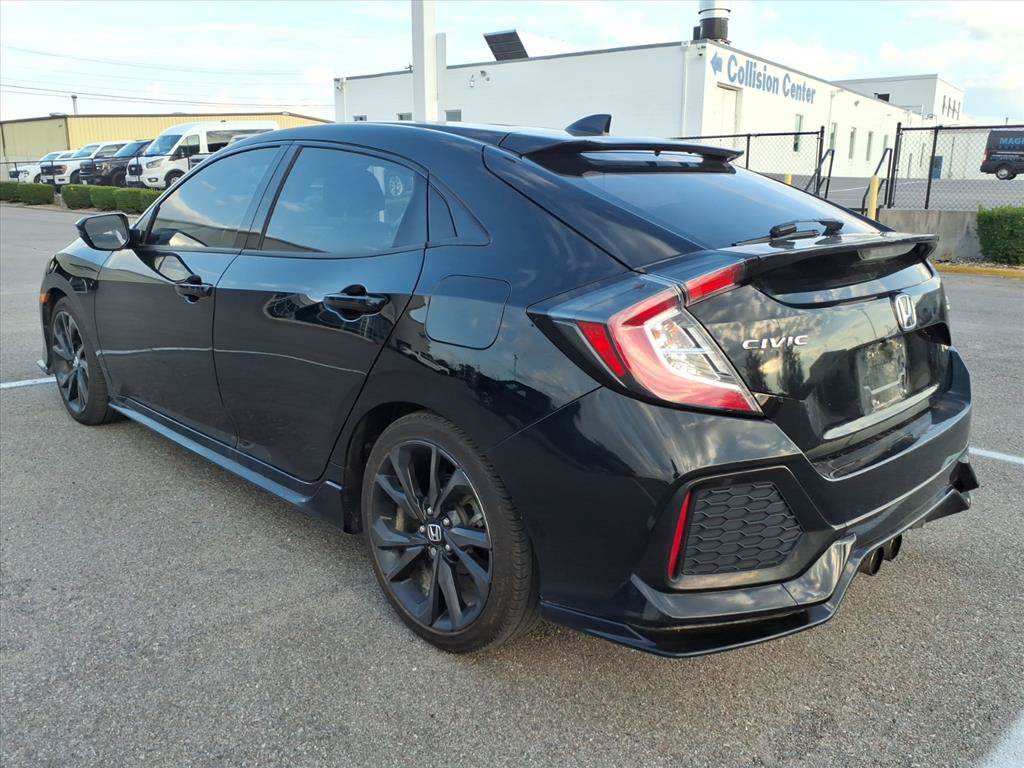 Used 2018 Honda Civic Sport Touring image 5