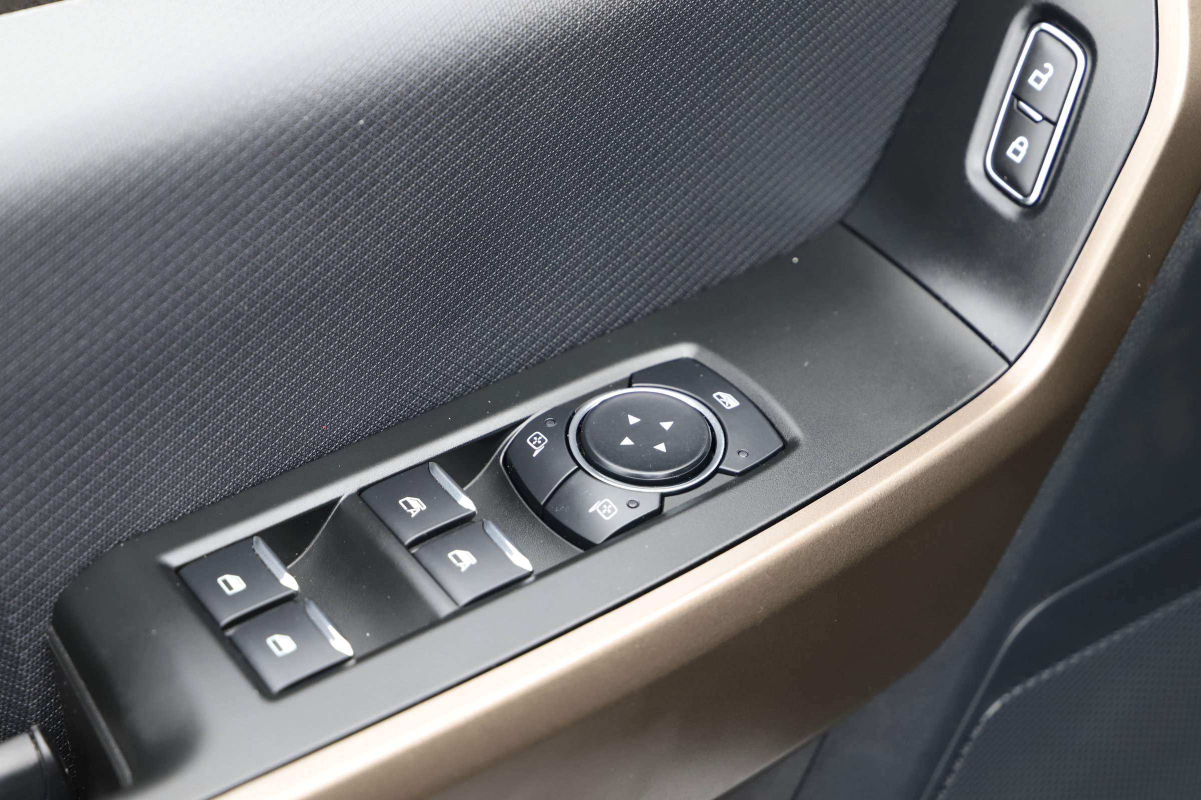 Certified 2025 Ford F150 STX w/ Equipment Group 201A FX4 image 16