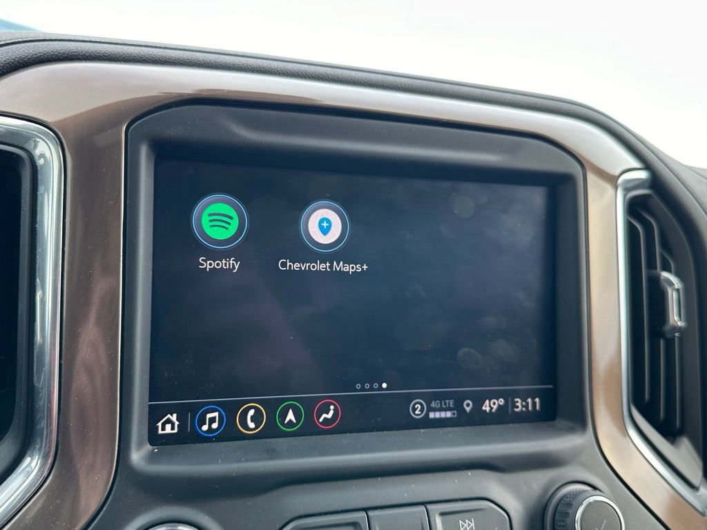 Used 2022 Chevrolet Silverado 1500 High Country w/ Technology Package image 37