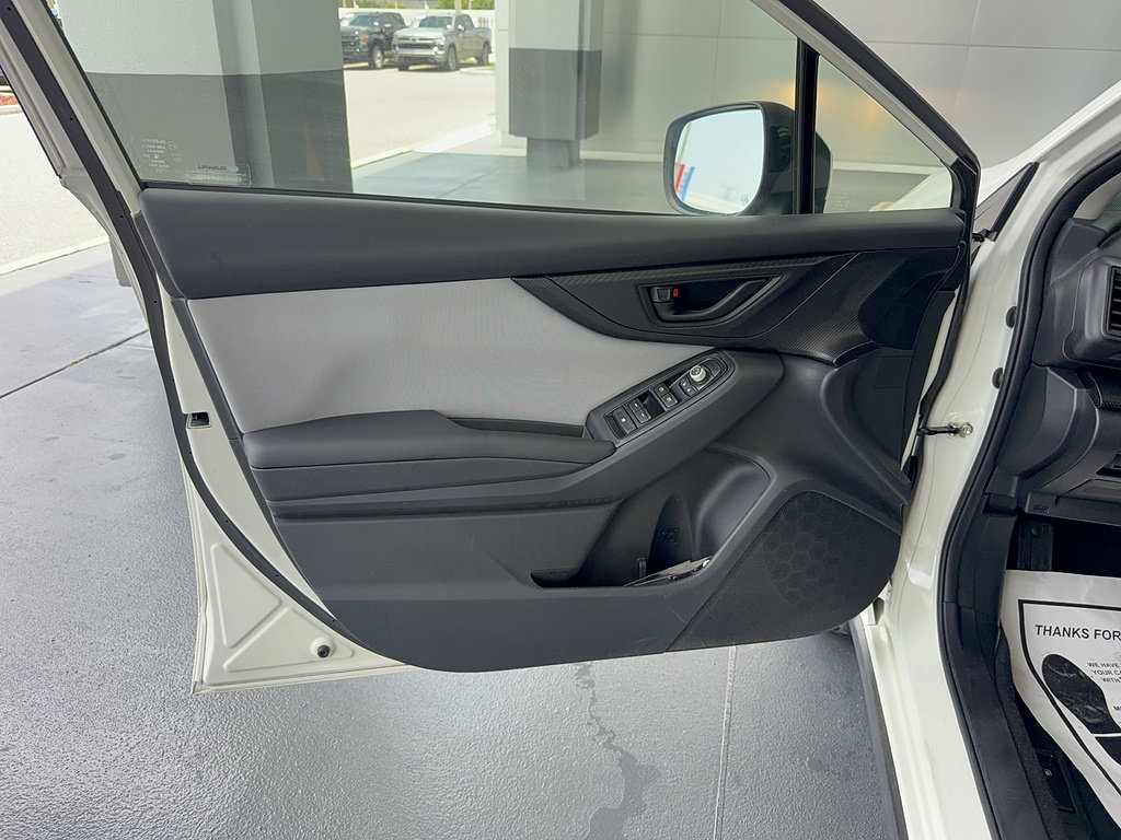 Used 2020 Subaru Crosstrek 2.0i Premium w/ Moonroof Package 2 AWD/4WD image 8