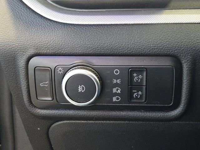 Certified 2023 Ford Explorer XLT w/ Equipment Group 202A image 31