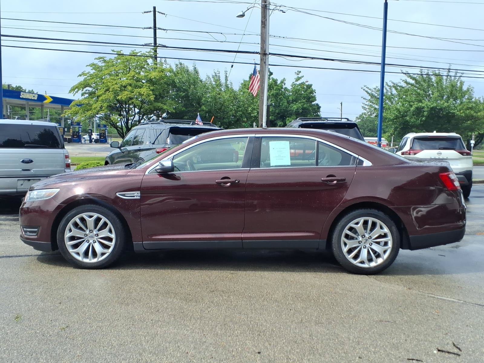 Certified 2018 Ford Taurus Limited FWD image 7