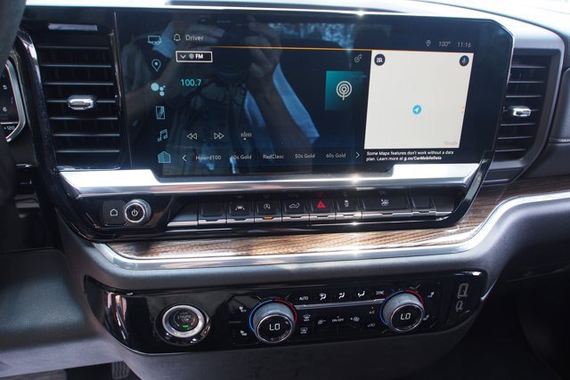 Used 2023 Chevrolet Silverado 1500 LT AWD/4WD image 24