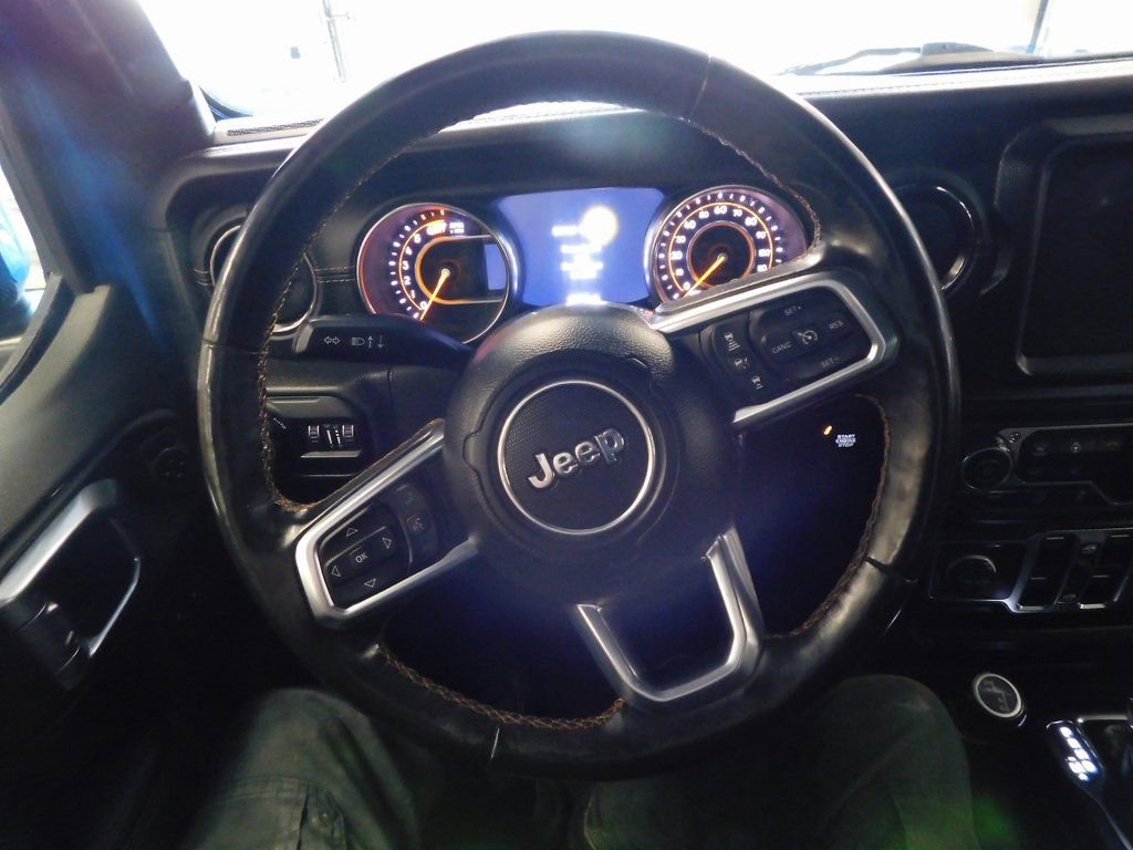 Used 2022 Jeep Wrangler Unlimited Sahara image 15
