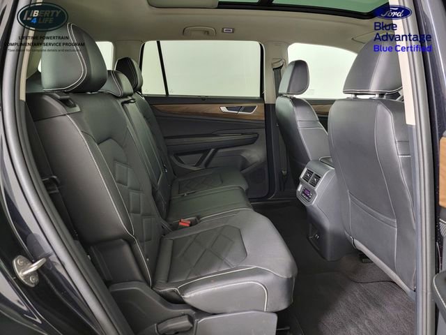Used 2024 Volkswagen Atlas SE AWD/4WD image 19