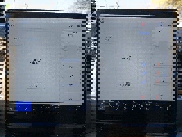 Certified 2022 Ford Expedition XLT image 19