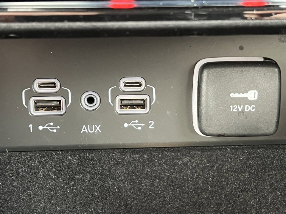 Used 2022 Jeep Grand Cherokee L Limited image 32