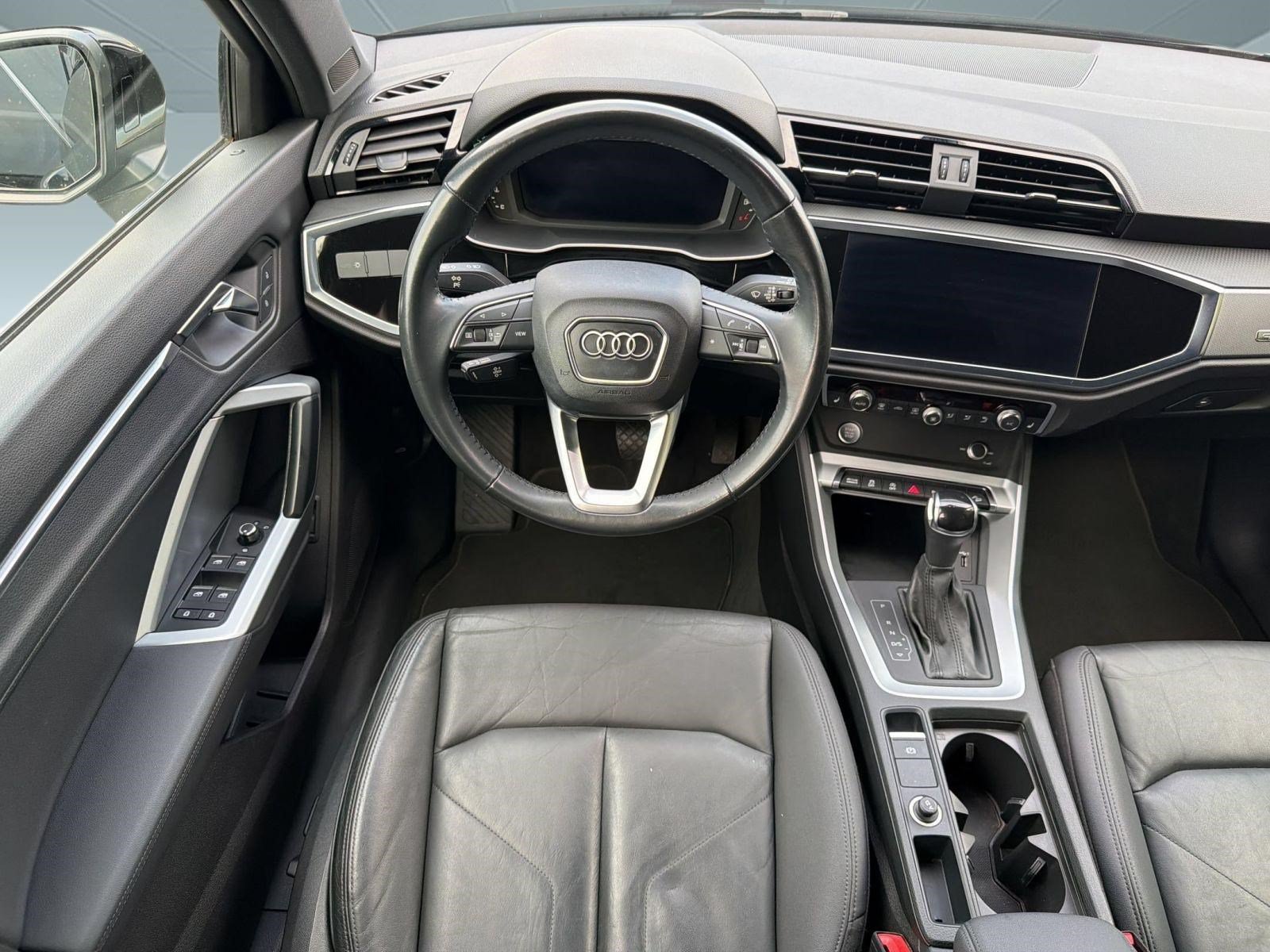 Used 2020 Audi Q3 2.0T Premium w/ Convenience Package AWD/4WD image 27