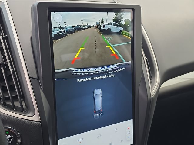 Certified 2024 Ford Edge SEL AWD/4WD image 17