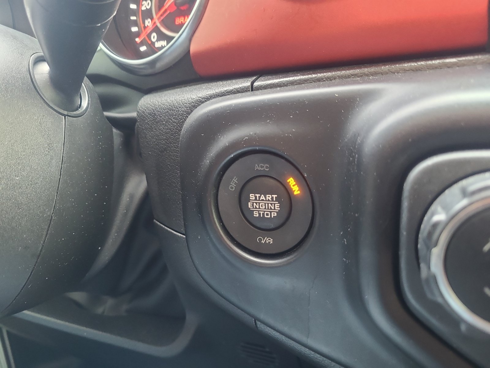 Used 2022 Jeep Wrangler Unlimited Rubicon w/ LED Lighting Group AWD/4WD image 29