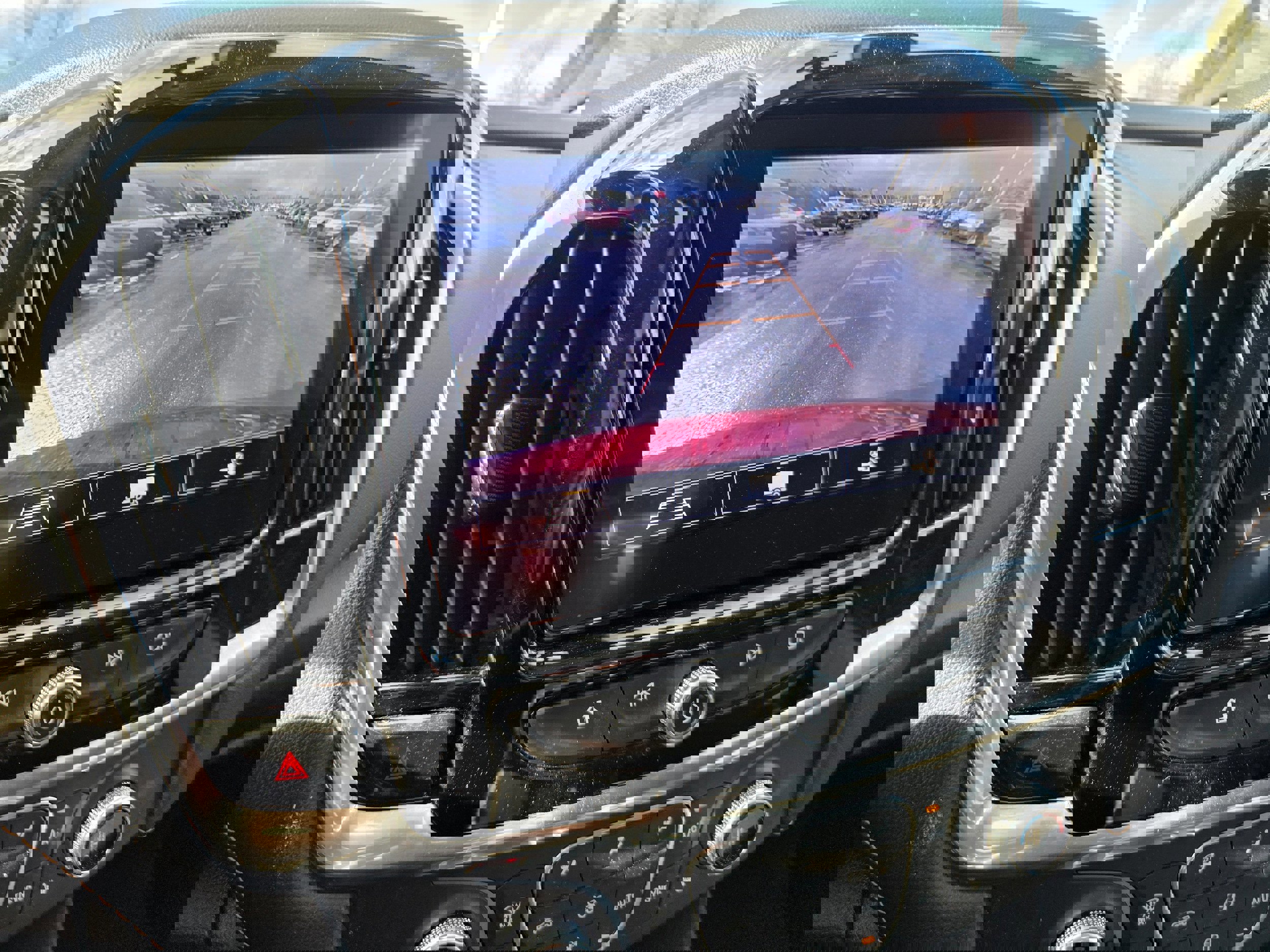 Used 2020 Chevrolet Traverse LT image 18