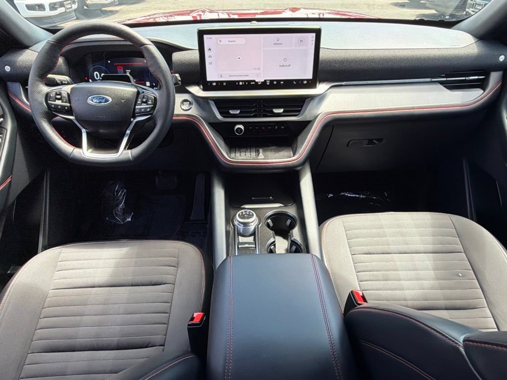 Certified 2025 Ford Explorer ST-Line w/ Premium Package RWD image 38