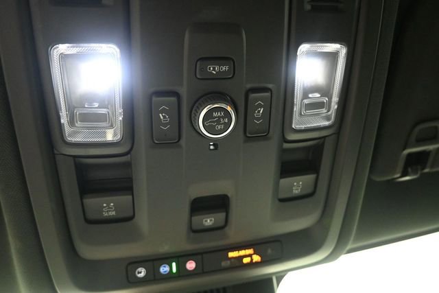 Used 2025 Chevrolet Tahoe RST w/ Comfort Package AWD/4WD image 14