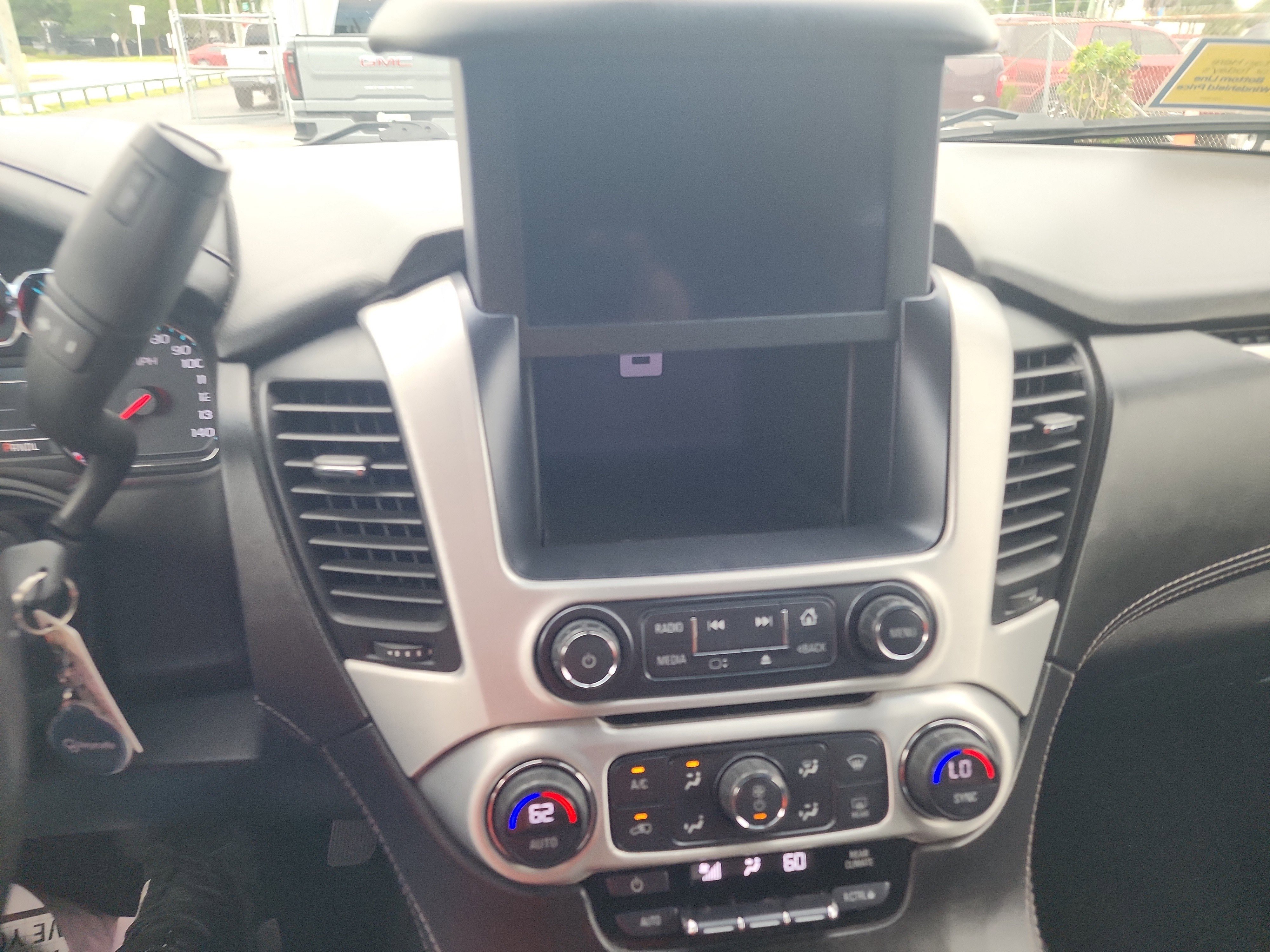 Used 2018 GMC Yukon SLE RWD image 39
