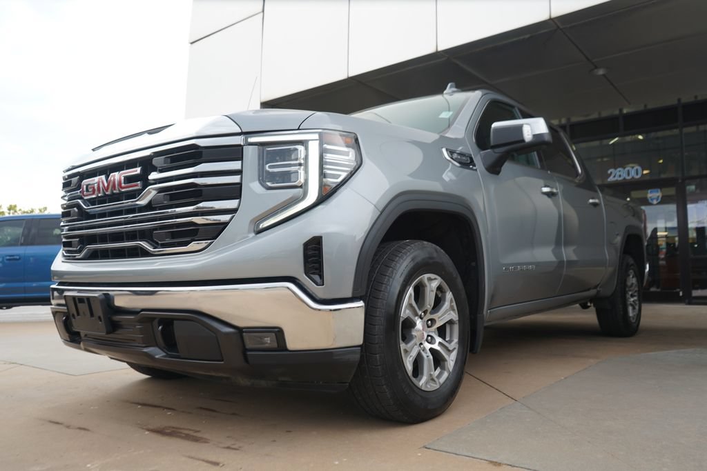 Used 2024 GMC Sierra 1500 SLT RWD image 4