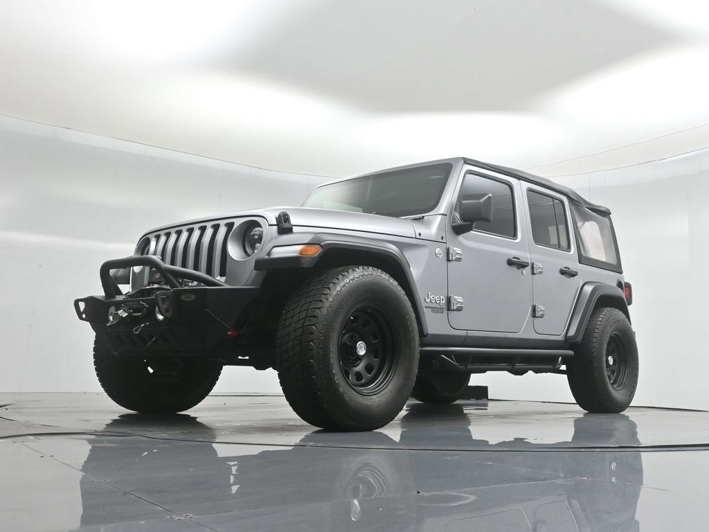 Used 2018 Jeep Wrangler Unlimited Sport image 29