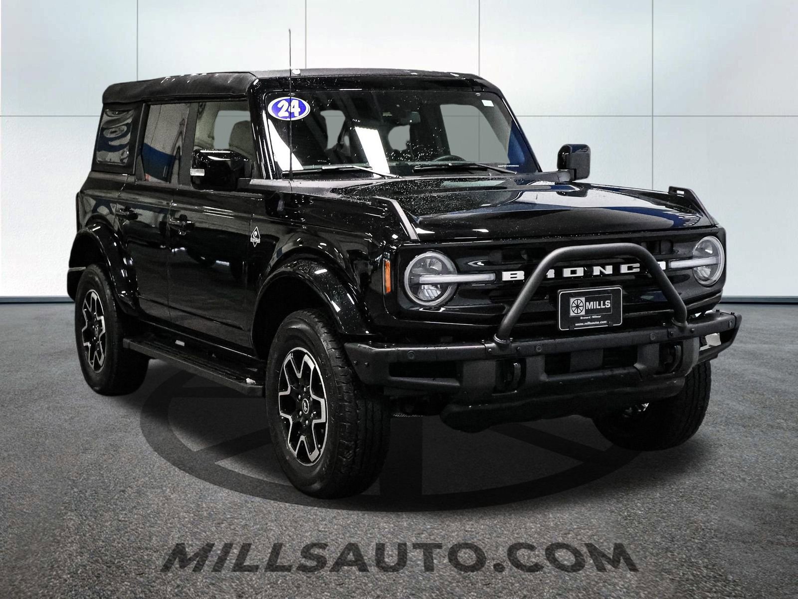 Certified 2024 Ford Bronco Outer Banks image 2