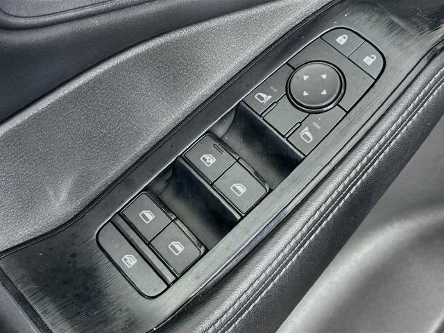 Used 2024 Nissan Rogue SV AWD/4WD image 29