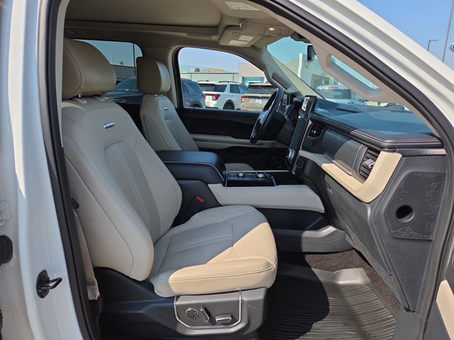 Certified 2023 Ford Expedition Max Platinum AWD/4WD image 19