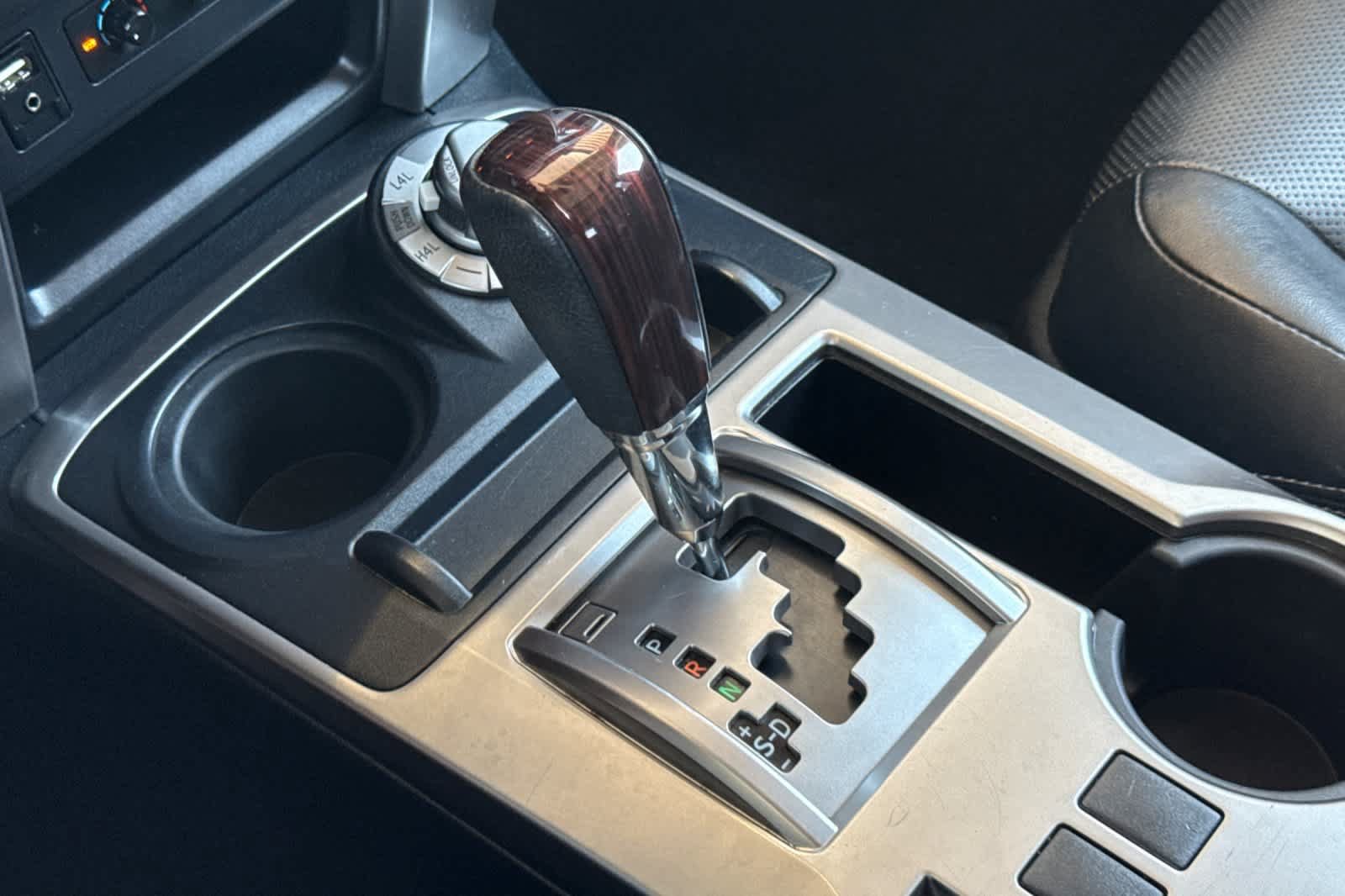 Used 2019 Toyota 4Runner Limited AWD/4WD image 22