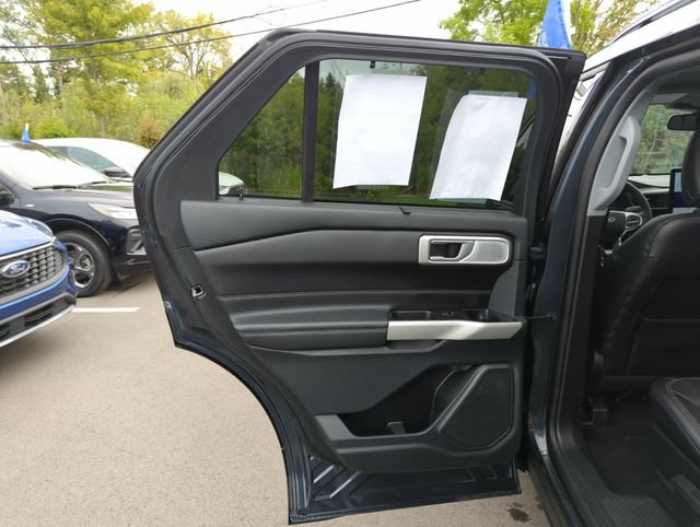 Certified 2023 Ford Explorer Limited w/ Limited Technology Package AWD/4WD image 25