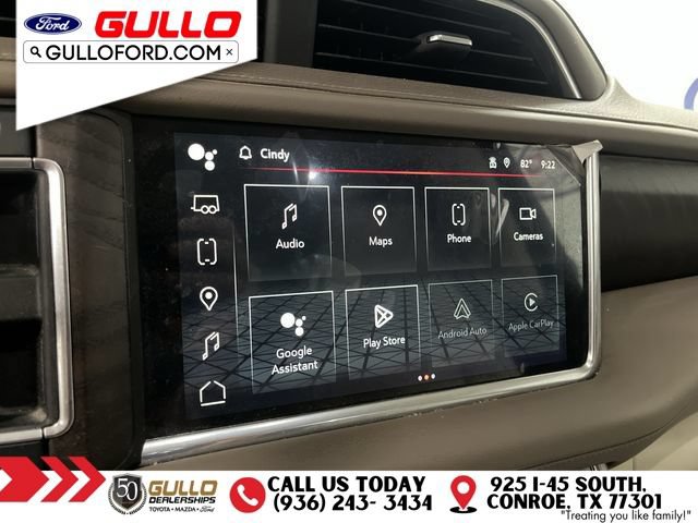 Used 2022 GMC Yukon XL Denali w/ Denali Premium Package AWD/4WD image 27