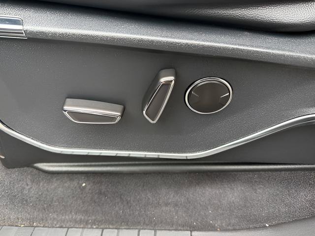 Certified 2023 Ford F150 Lariat w/ Equipment Group 502A High image 28