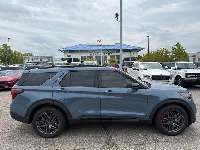 Certified 2025 Ford Explorer ST w/ Sun And Sound Package AWD/4WD image 4