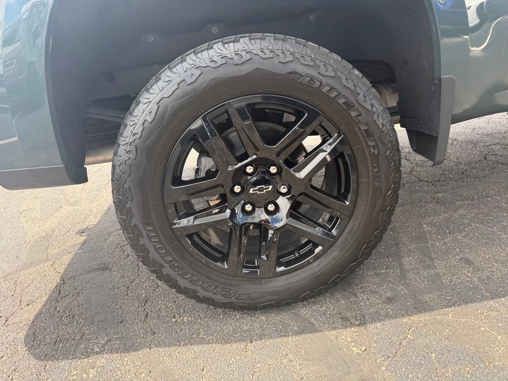 Used 2025 Chevrolet Silverado 1500 LT Trail Boss w/ LT Trail Boss Premium Package AWD/4WD image 10