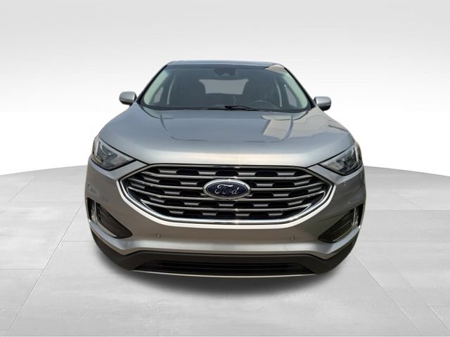Certified 2024 Ford Edge Titanium AWD/4WD image 8