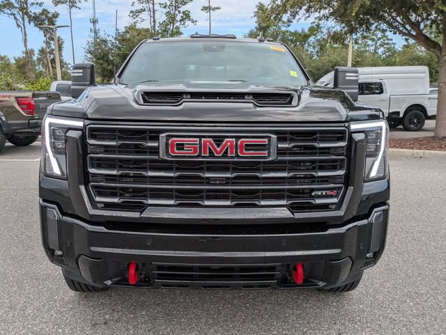 Used 2024 GMC Sierra 2500 AT4 w/ AT4 Premium Plus Package AWD/4WD image 8