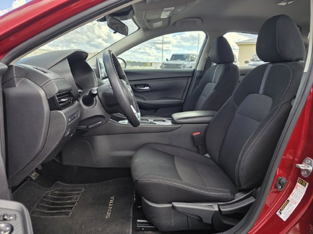 Used 2024 Nissan Sentra SV FWD image 13