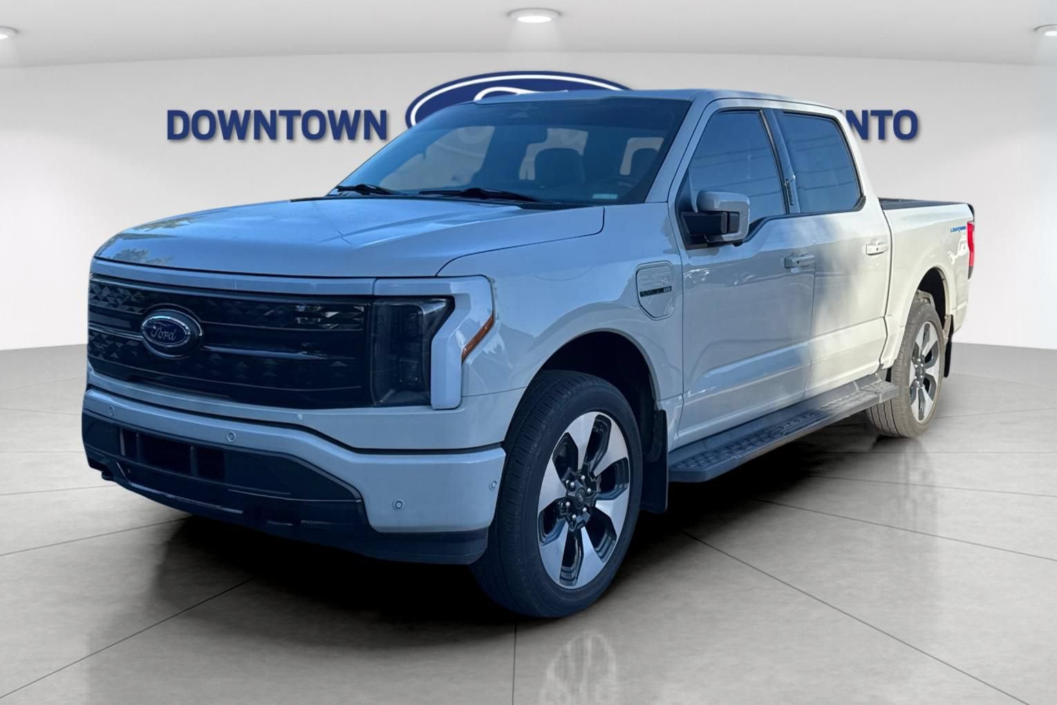 Certified 2023 Ford F150 Lightning Platinum AWD/4WD image 2