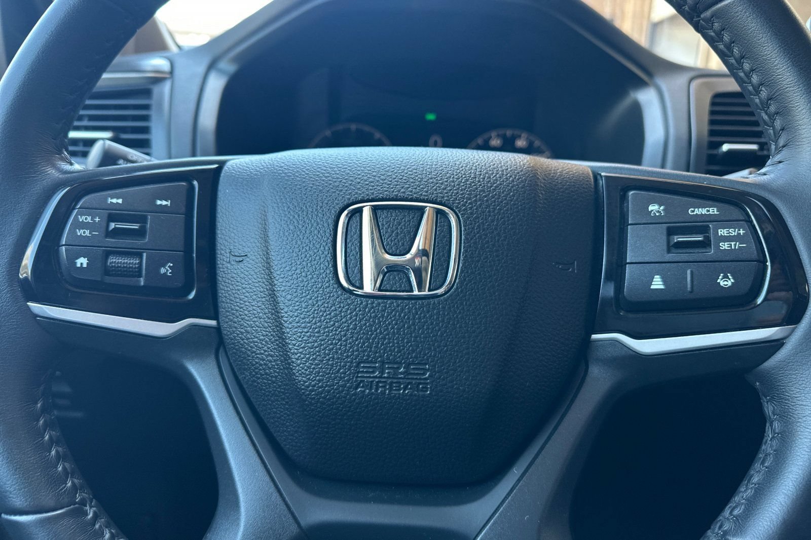 Used 2025 Honda Odyssey EX-L image 23