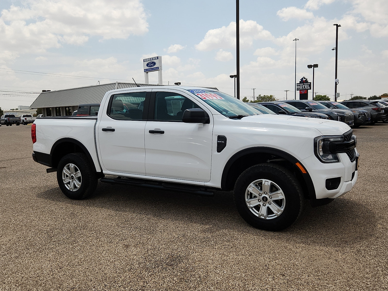 Certified 2025 Ford Ranger XL RWD image 8