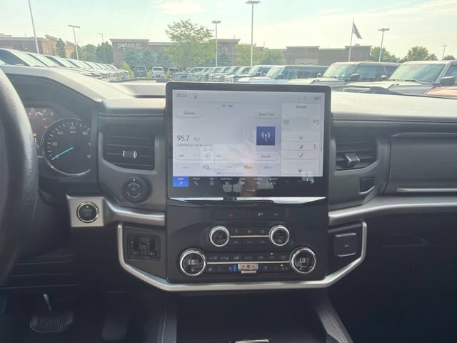 Certified 2022 Ford Expedition XLT AWD/4WD image 18