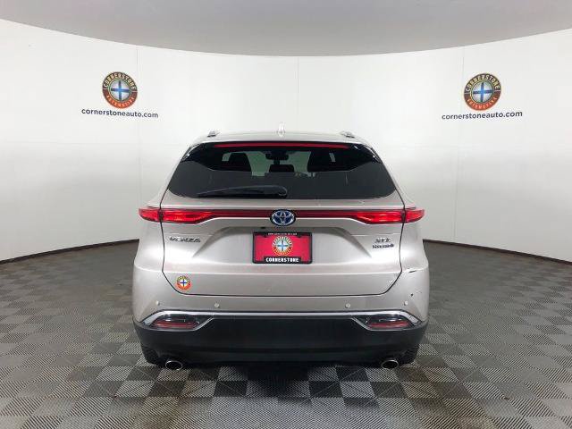 Used 2021 Toyota Venza XLE w/ Softex Package AWD/4WD image 17