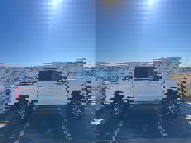 Certified 2024 Ford F250 Limited w/ FX4 Off-Road Package image 2