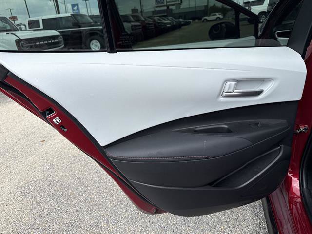 Used 2023 Toyota Corolla SE w/ Carpet Mat Package (TMS) FWD image 26