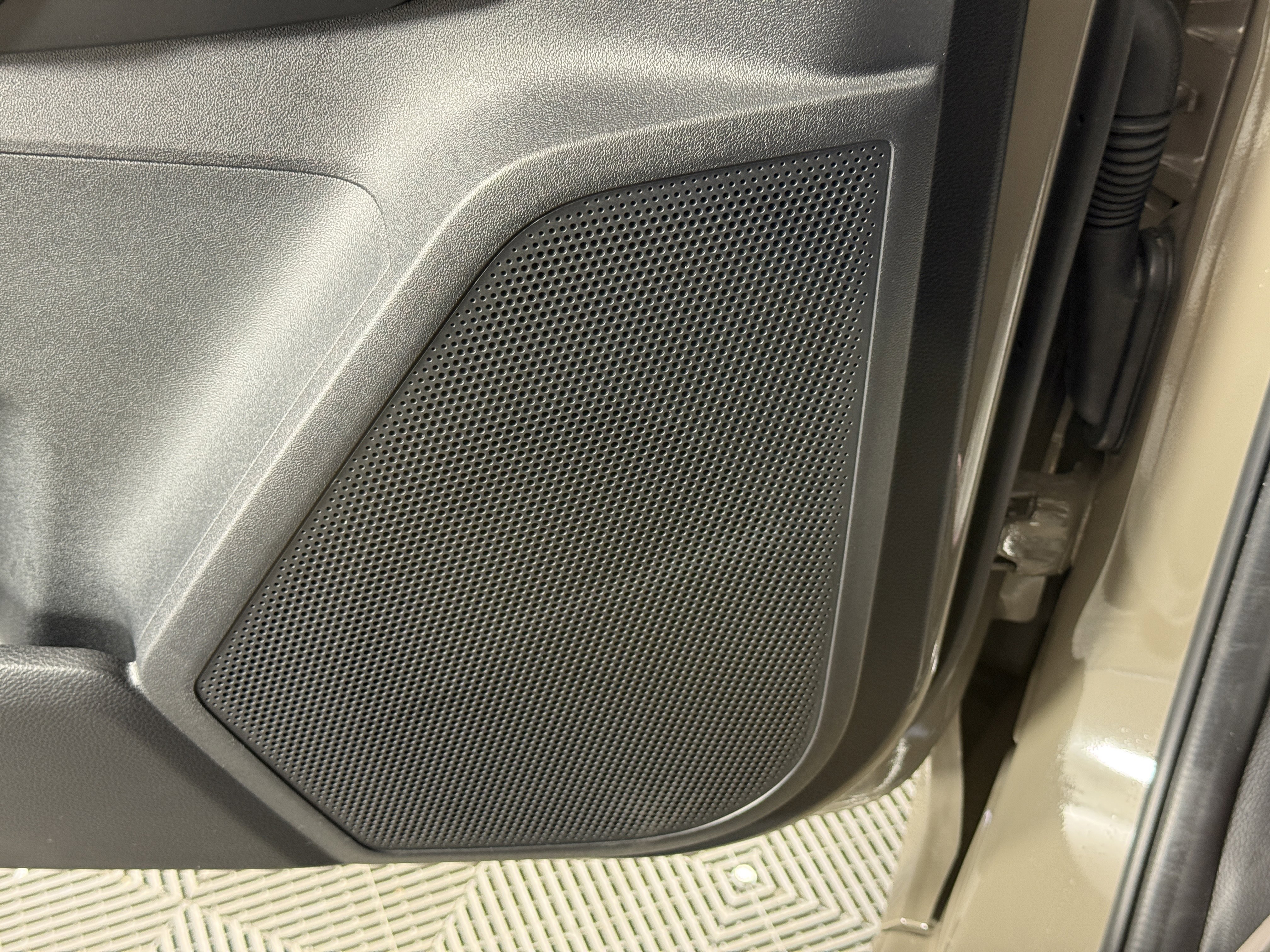 Certified 2025 Ford Ranger XLT w/ Trailer Tow Package image 17