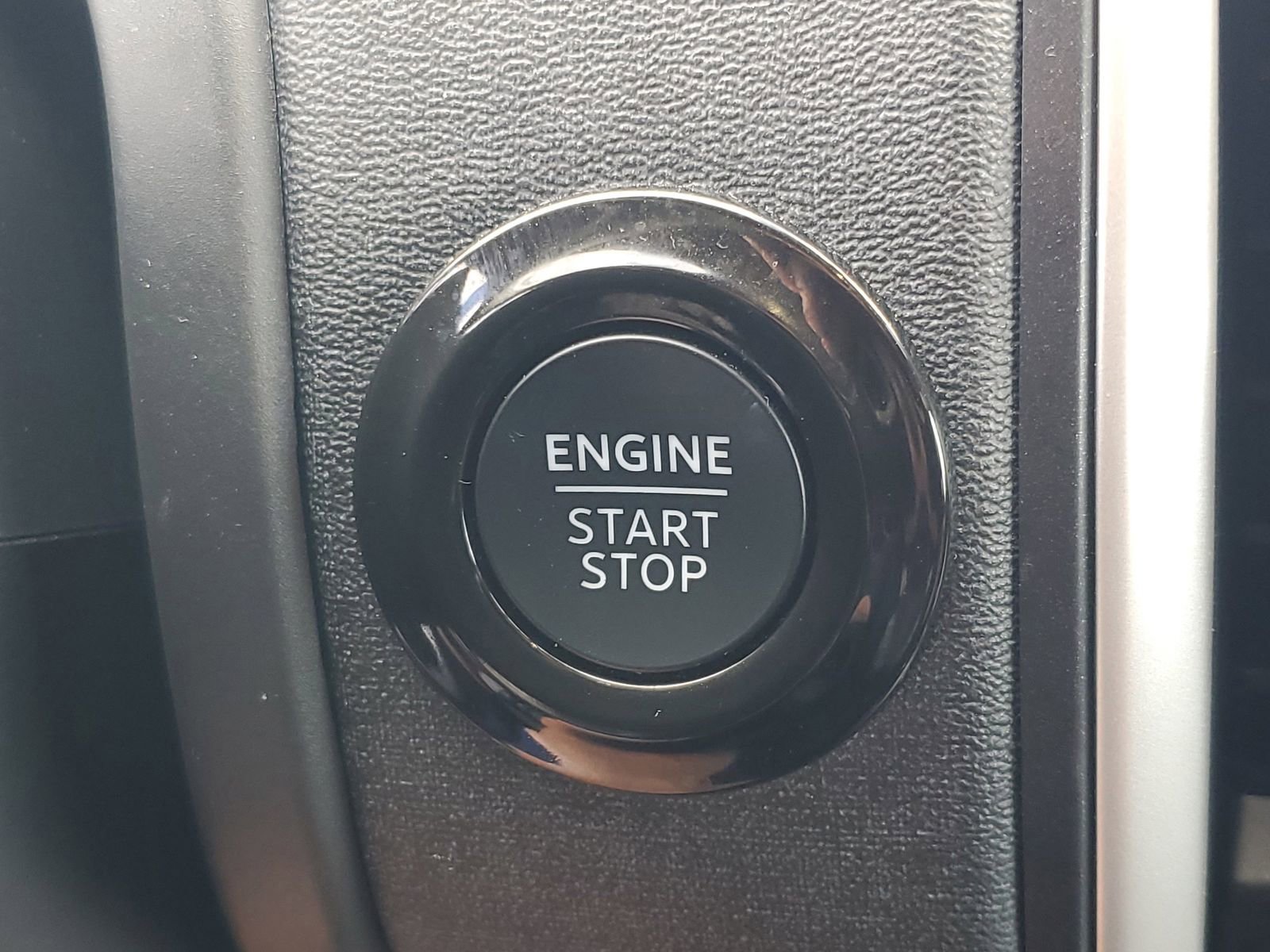 Certified 2025 Ford Expedition Max Active RWD image 33