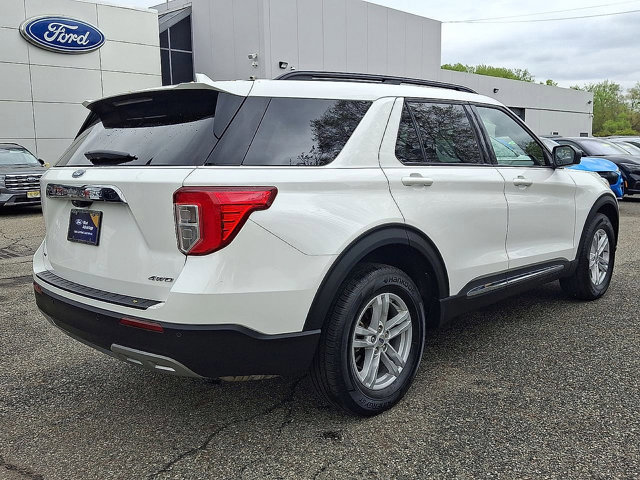 Certified 2023 Ford Explorer XLT w/ Equipment Group 202A AWD/4WD image 5