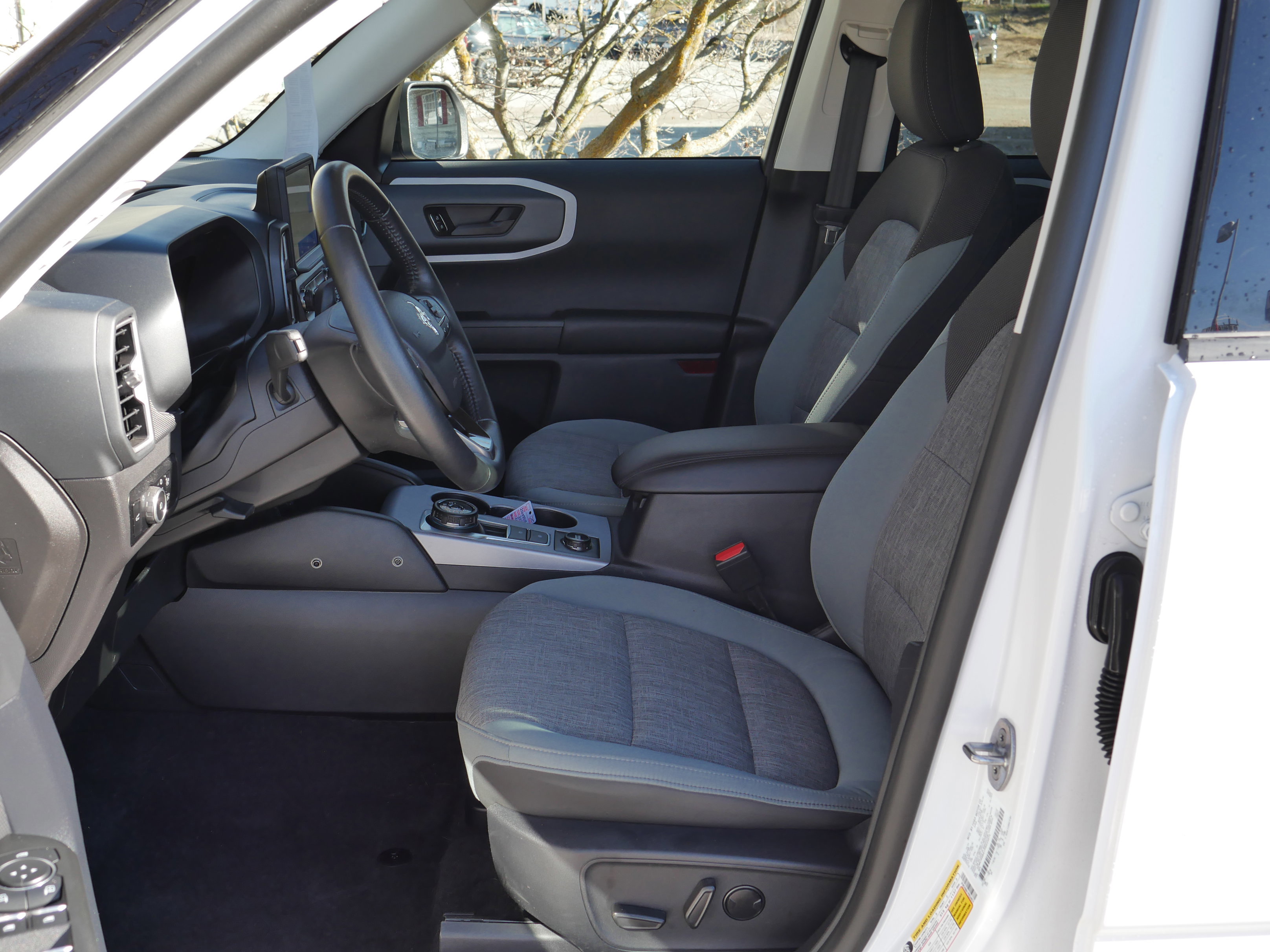 Certified 2023 Ford Bronco Sport Big Bend w/ Convenience Package image 9