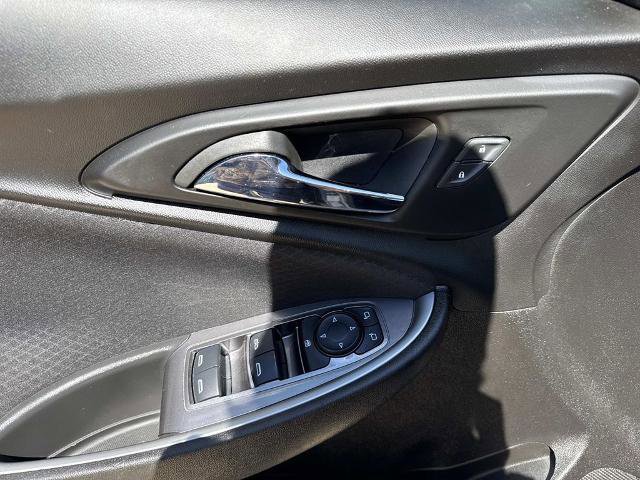 Used 2023 Chevrolet Malibu LT image 23
