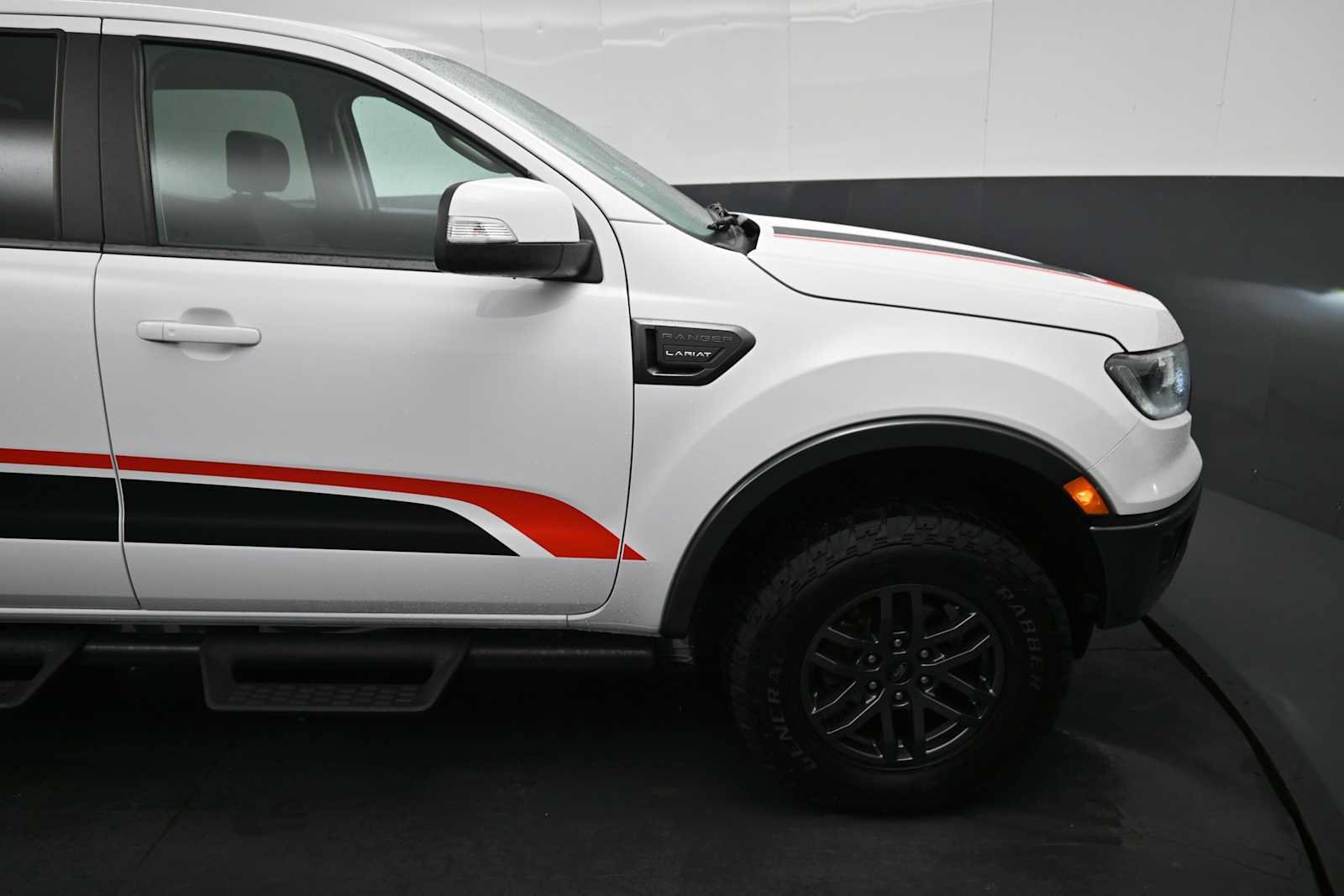 Certified 2021 Ford Ranger Lariat w/ Tremor Off-Road Package AWD/4WD image 12