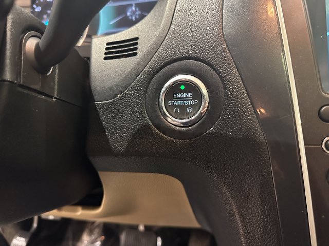 Certified 2017 Ford Explorer Limited AWD/4WD image 18